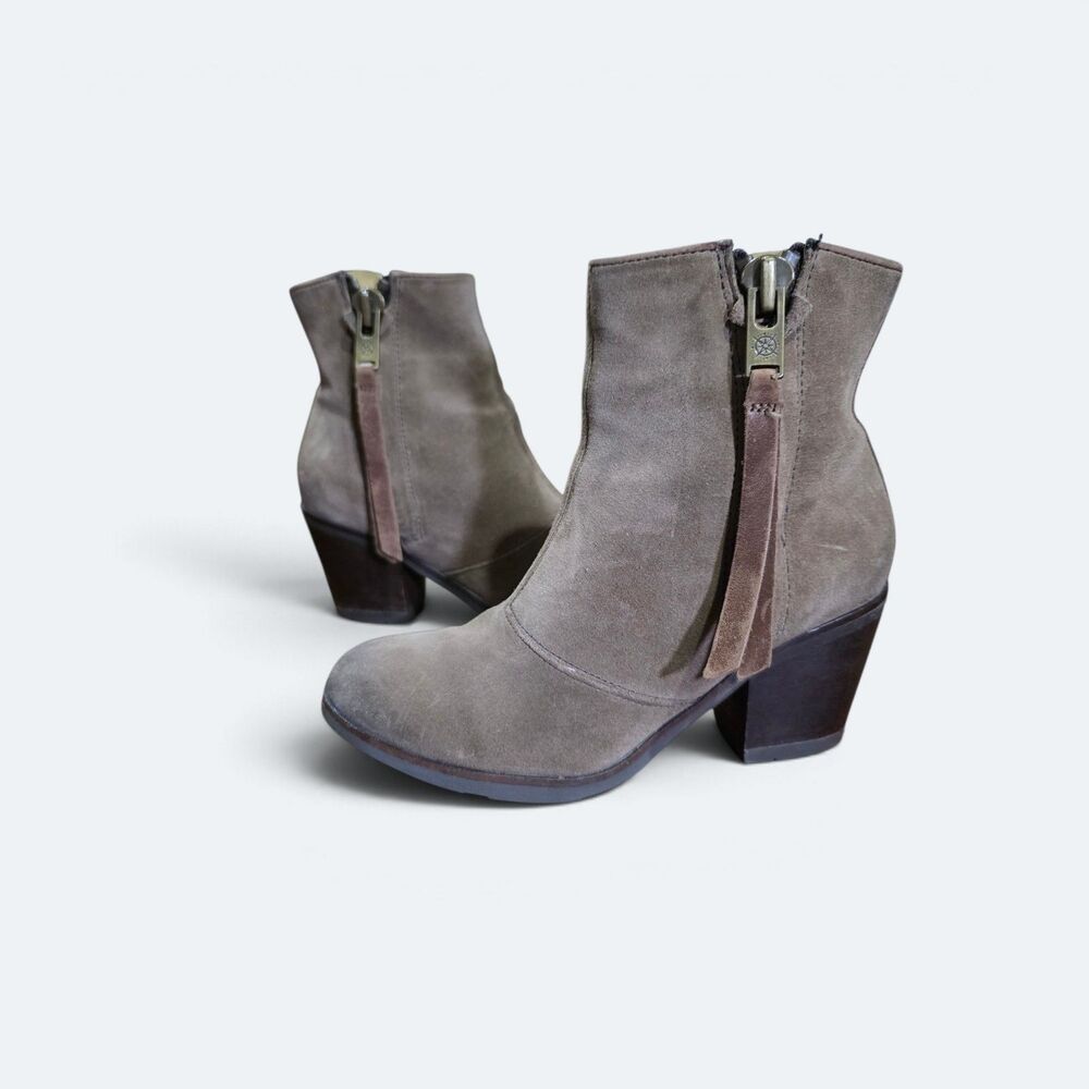 Bussola Reikiavik Taupe Suede Ankle Boots Tassel Zip Block Heel Size 35 US 5